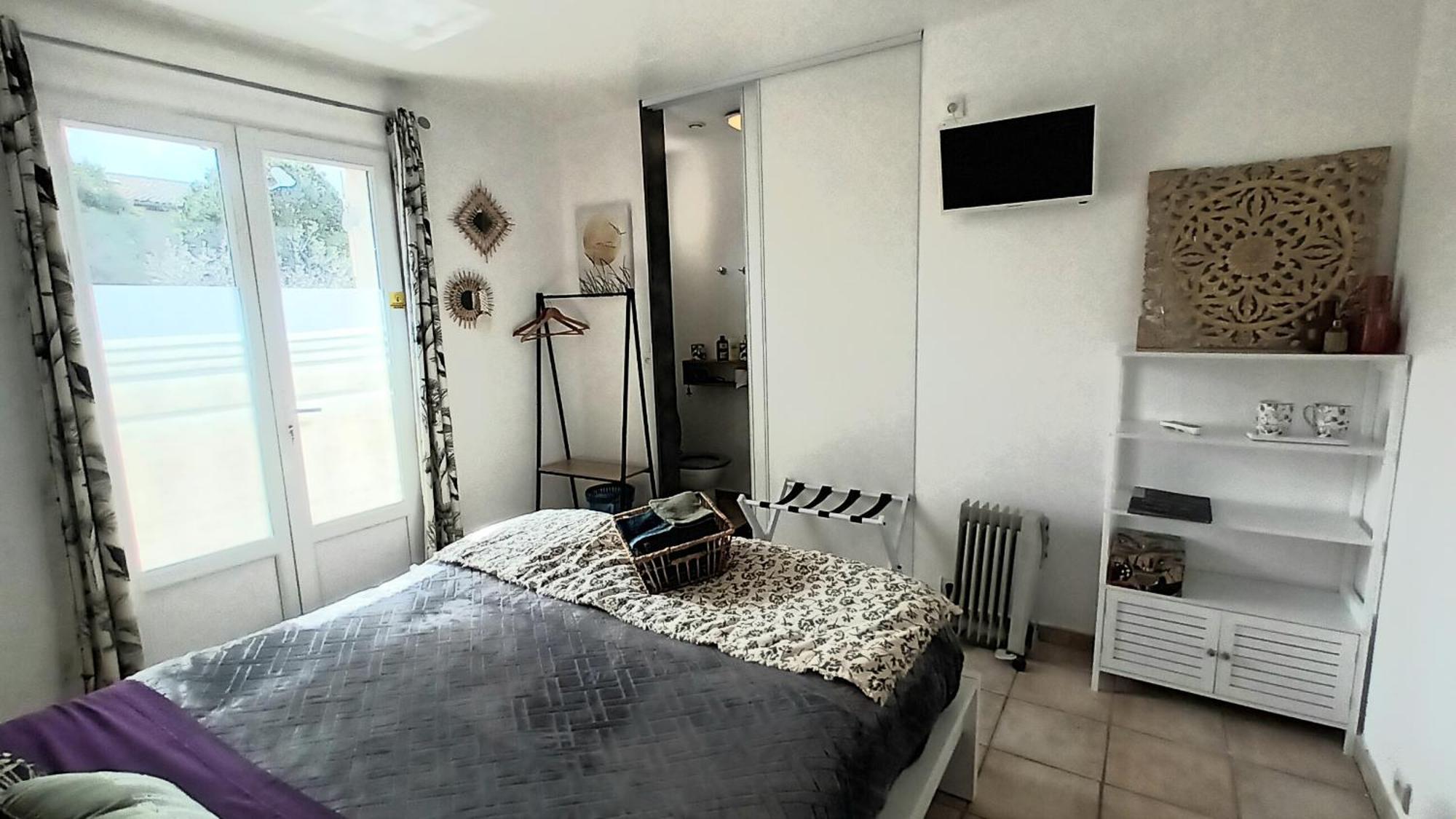 Chambres D'Hotes & Jacuzzi - A L'Ombre Des Amandiers Saint-Martin-dʼArdèche 외부 사진